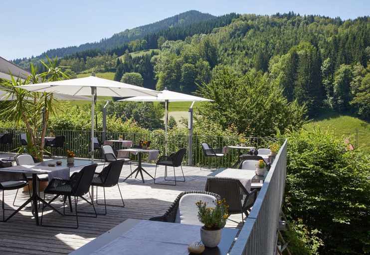 Food & Drinks 5, ElzLand Hotel Pfauen WELLNESS, SPA & VITALIS HOTEL, Emmendingen