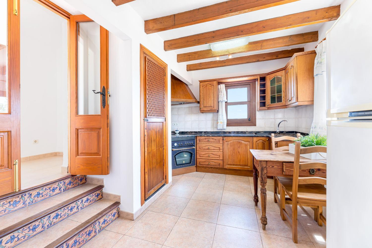 Kitchen 3, CAN GRAU (CAN GRAU 24), Baleares