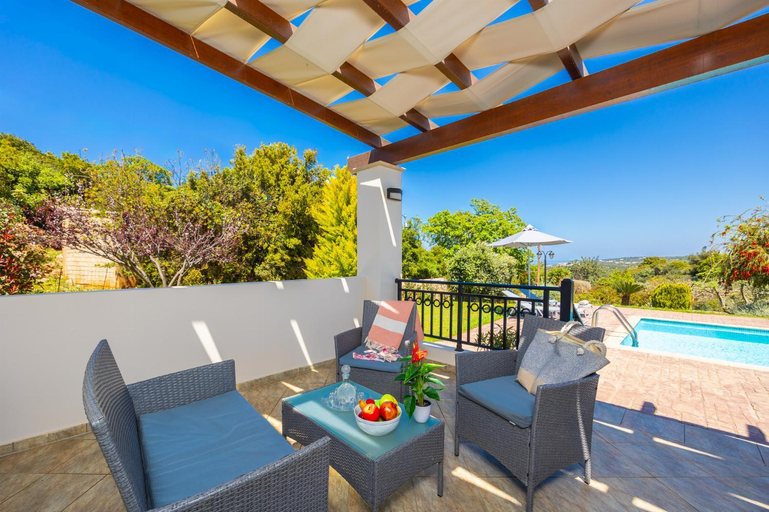 Others 5, Villa Georgia, Crete