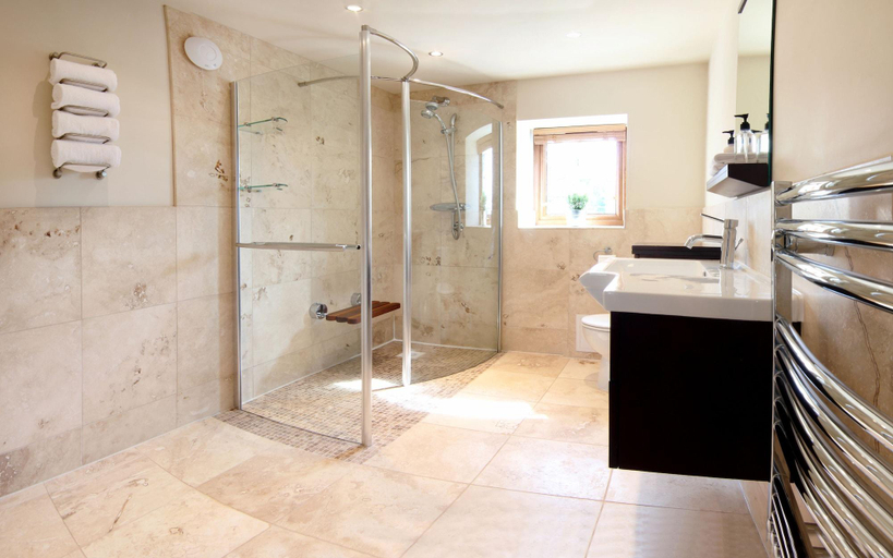 Bathroom, Brush and Boot B&B, North Yorkshire