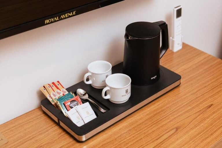 Coffee and/or coffee maker, Royal Avenue Kandy, K.F.G. & G. Korale