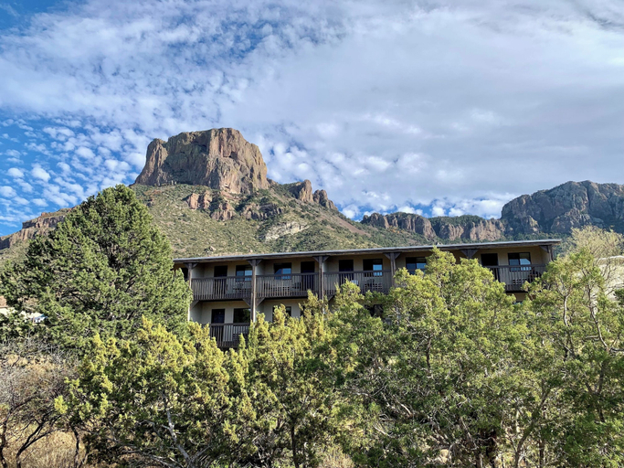 Exterior 5, Chisos Mountain Lodge, Brewster