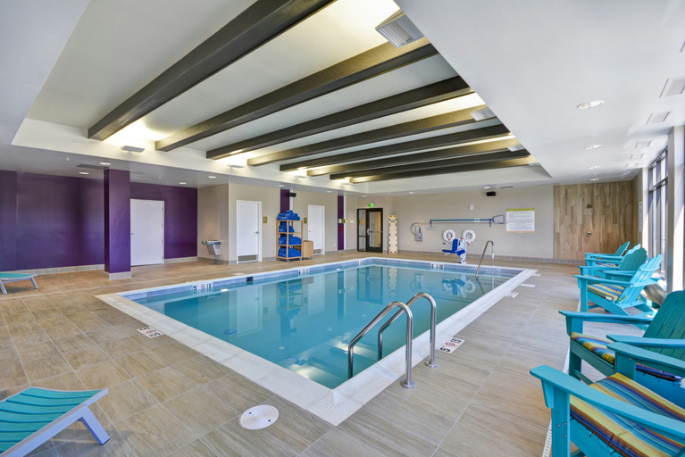 Sport & Beauty, Home2 Suites by Hilton Perrysburg Levis Commons Toledo, Wood