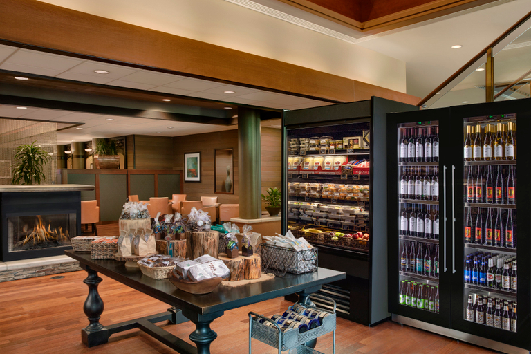 Food & Drinks 5, Doubletree Hotel Seattle Airport, SeaTac