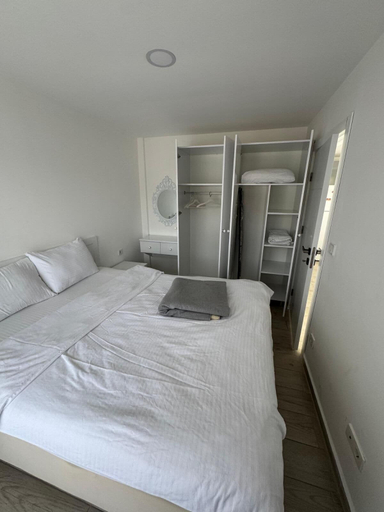 Bedroom 3, Sahil Sitesi - Güllük, Milas