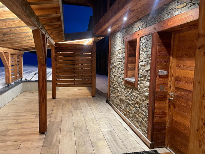 Others 4, Chalets Coeur du Lac, Doubs