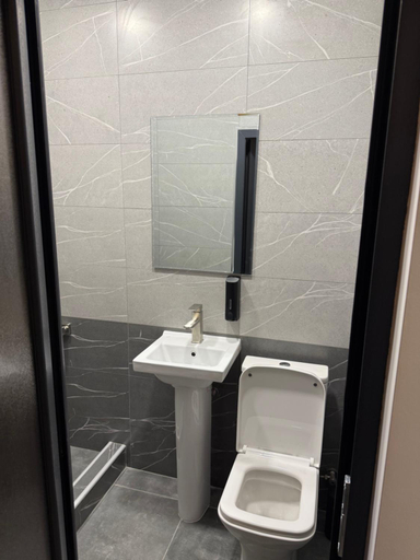 Bathroom 3, Fine Apartment near Republic Square, Yerevan