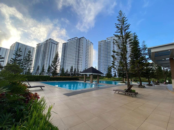 Sport & Beauty, Autumn Wood by Seasons and Reasons Tagaytay, Tagaytay City