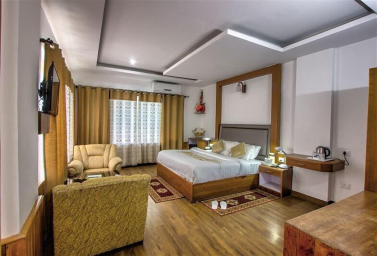 Bedroom 3, Manali Valley Resorts, Kullu