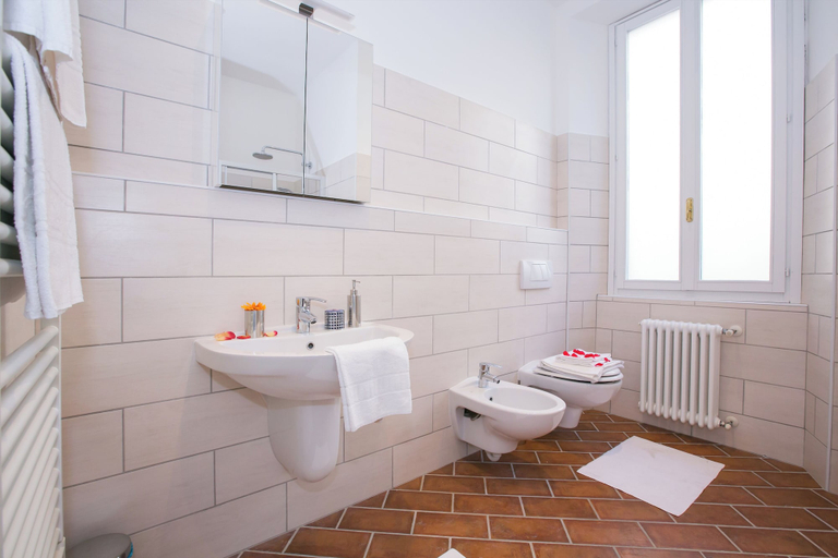 Bathroom 3, Villa Larius Balcone, Como