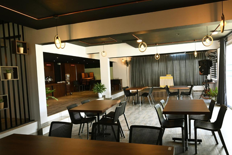 Others 3, Athirapilly River Resort, Thrissur