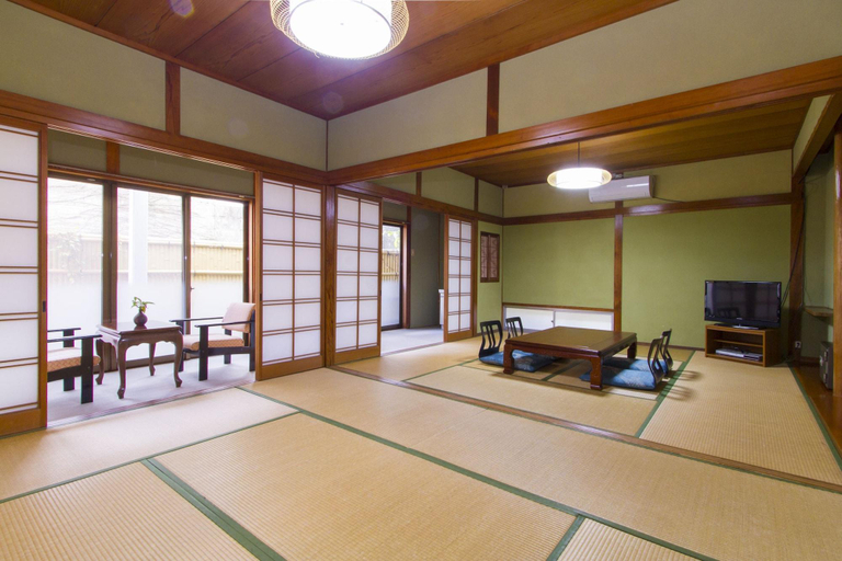 Bedroom 4, Takezono Ryokan, Shimonoseki