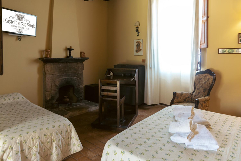 Bedroom 2, Il Castello di San Sergio, Salerno