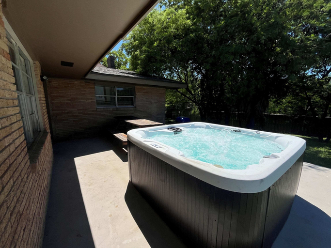 Exterior, Gulfside Getaway Awaits, Nueces