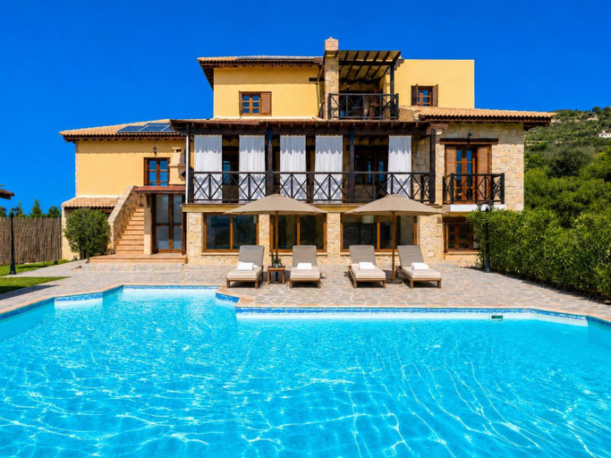 Others 4, Villa River View