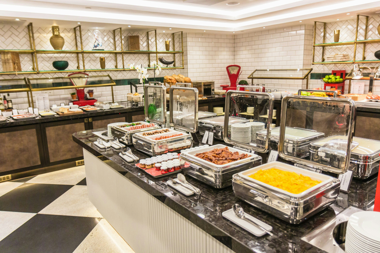 Food & Drinks 5, Hilton Budapest Hotel, Budapesti