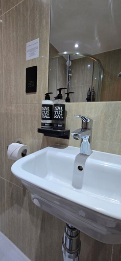 Bathroom 4, Best Western Chiswick Rooms, London