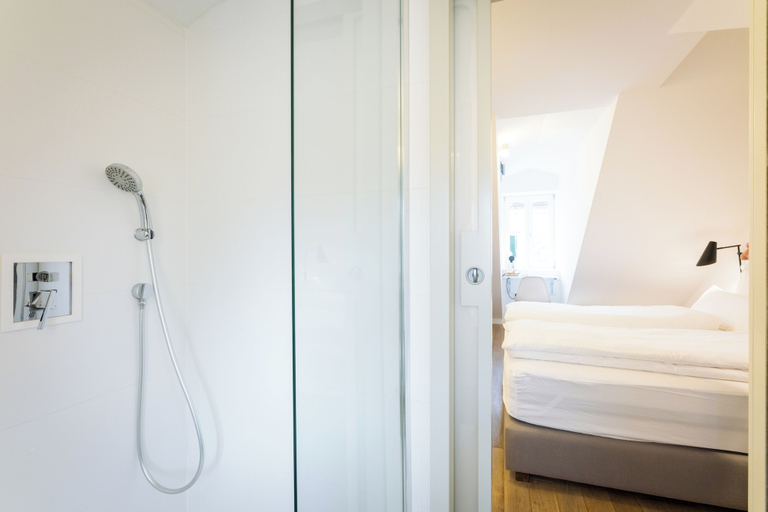 Bedroom 4, Grgur Ninski Rooms, Split