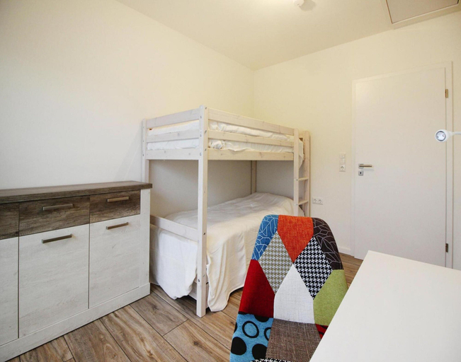 Room 2, Semi-detached House for 6, St. Peter-ording, Nordfriesland