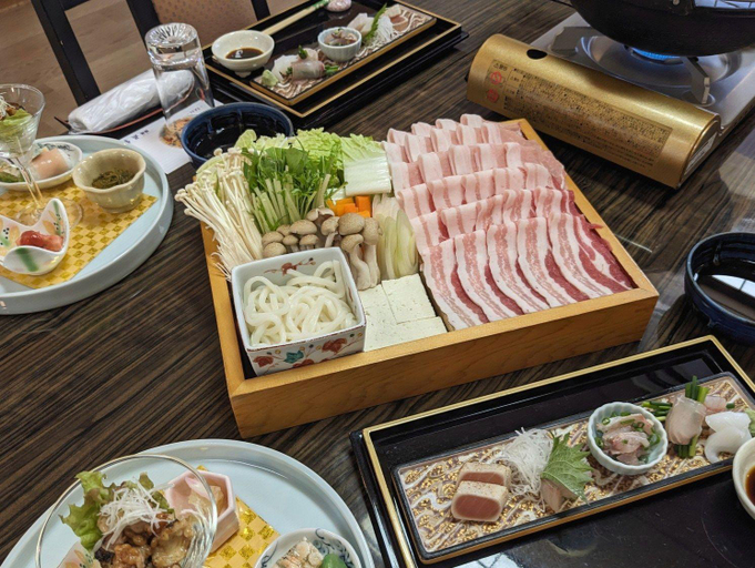 Food & Drinks 5, Kirishima Hanamurasaki, Kirishima