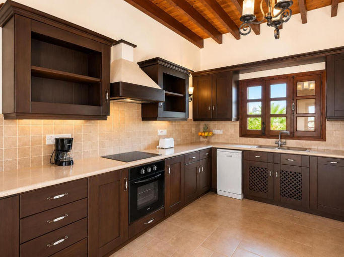 Others 5, Villa River View