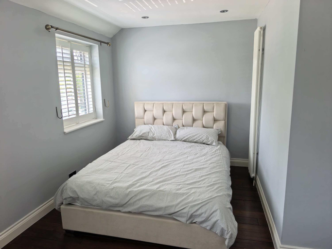 Bedroom 2, Baoyan, London