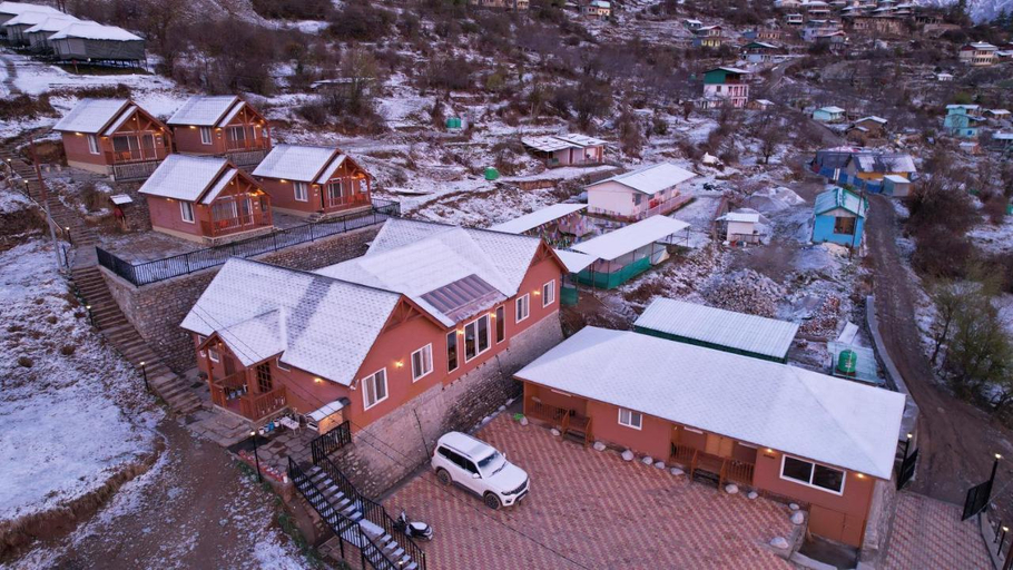 2, The Auli Meadows, Chamoli