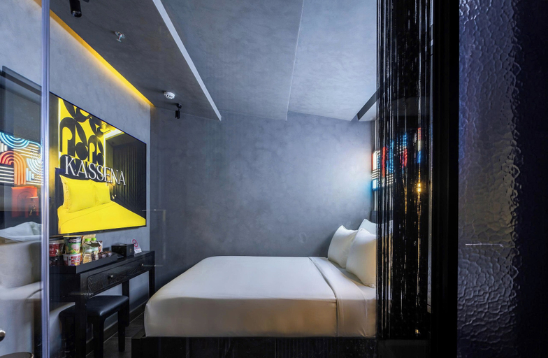 Room 2, PYNT HOTEL 8, Tan Phu