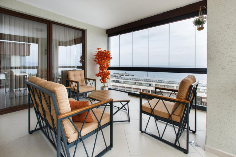 Others, Armoni Deluxe Suite, Yomra