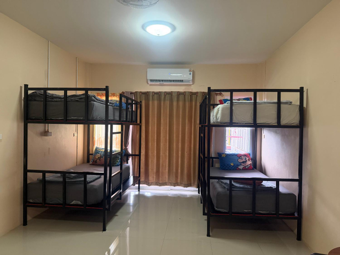 Others 5, Khaosok city hostel, Phanom
