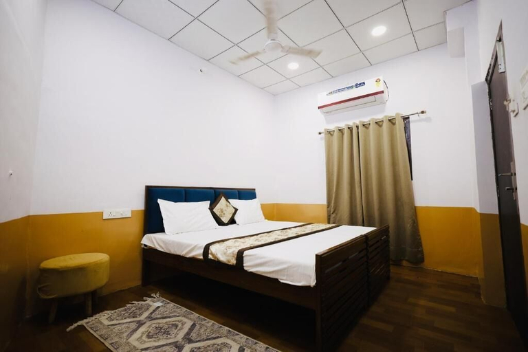 Others 3, Hotel Shivika, Bikaner