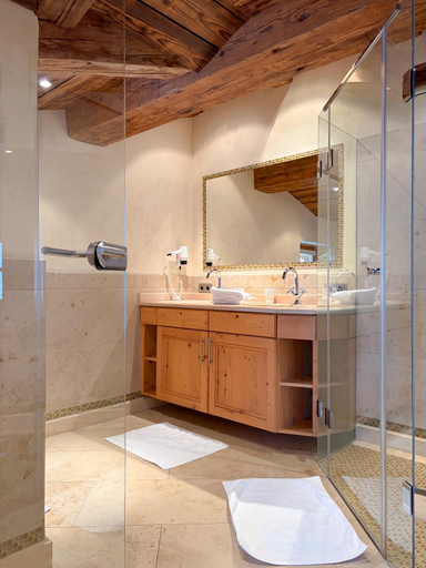 Bathroom 2, Gasthof Ochsalm, Kitzbühel