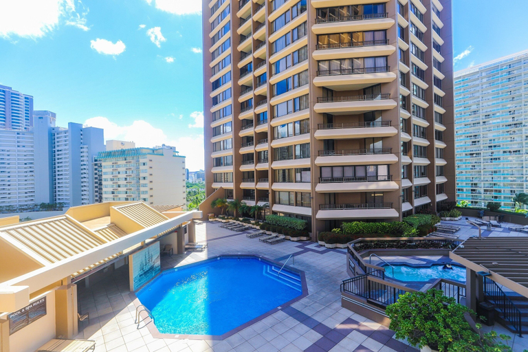 Exterior & Views 2, Discovery Bay One Bedroom Condos with Kitchen & Free Wifi!, Honolulu