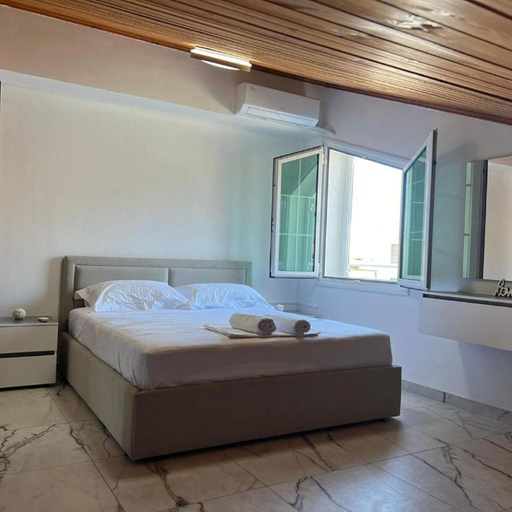 4, Kanaj Rooms and Apartments, Vlorës