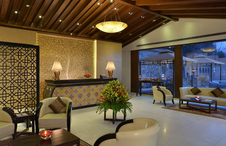 Others 4, R.k. Sarovar Portico Srinagar, Srinagar
