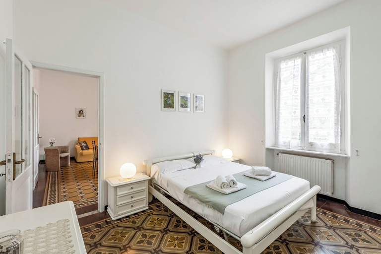 Room 1, Amiado, Genova