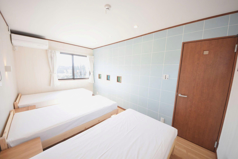 Bedroom 2, Kazoku Cottage Notoie, Shika