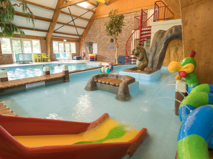 Sport & Beauty 2, Large Luxury Villa in a National Park, Steenwijkerland