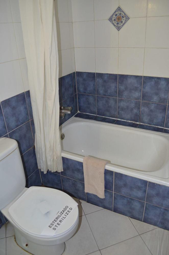 Bathroom 3, De Talavera, San Andrés Cholula
