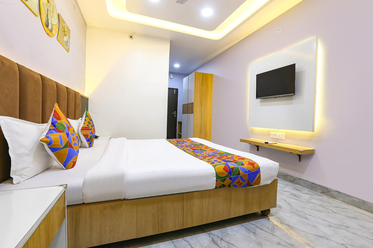 Bedroom 5, FabHotel Suraj Palace, Indore Airport, Indore