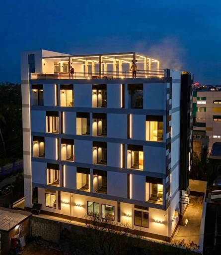 Outdoor dining, MEMAC PLACE HOTEL & RESTAURANT, Ikpoba-Okha
