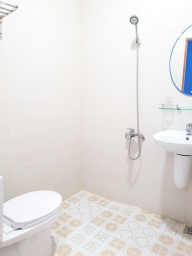Bathroom 4, Phu Tai Center Hotel, Qui Nhơn