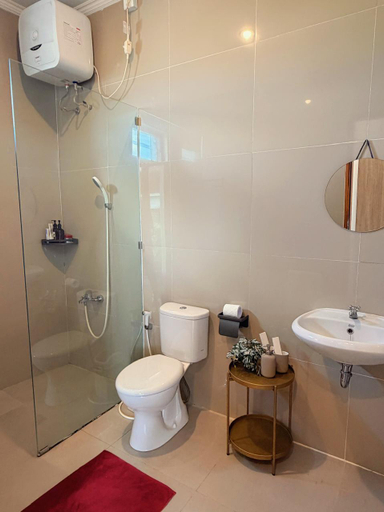 Bathroom 3, KAUH House Canggu, Badung