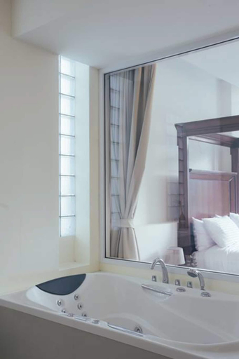 Bathroom 4, The Peak Residence, Hua Hin