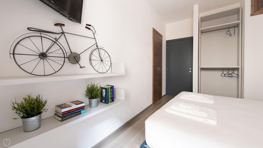 Bedroom 3, Italianway - Roma 38, Sondrio