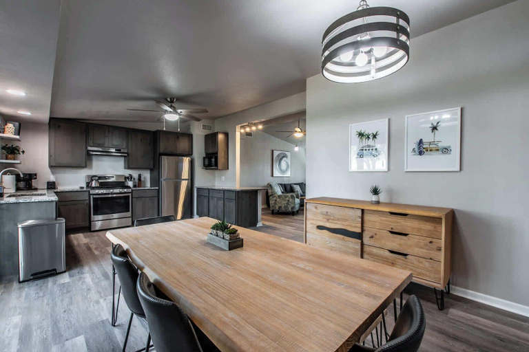 Private kitchen 3, Hinman Haven + Hot tub, Nueces
