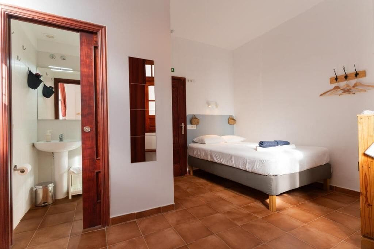 Room 3, TenoHomes Tabaiba Guesthouse, Santa Cruz de Tenerife