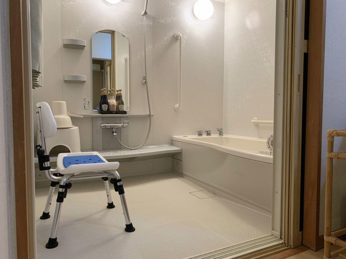 Bathroom, Yomoyama-Kan, Nagaoka