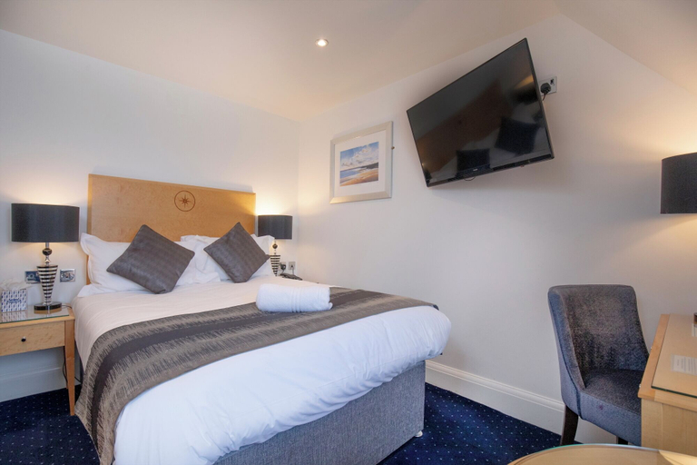 Bedroom 3, Belgrave Sands Hotel & Spa, Torbay