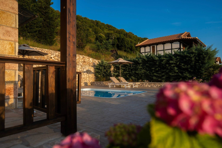 Room 2, Vissala3 Arnebia in Vasiliki, Ionian Islands